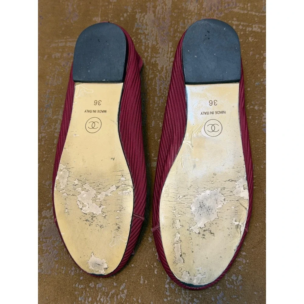 Chanel Burgundy Ribbed Fabric Quilted Leather Ballet Flats CC Logo 36 TT15-1